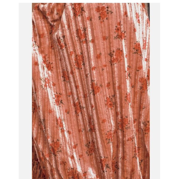 Lulus Dusty Rose Floral Velvet Dress Size Medium - Picture 8 of 13